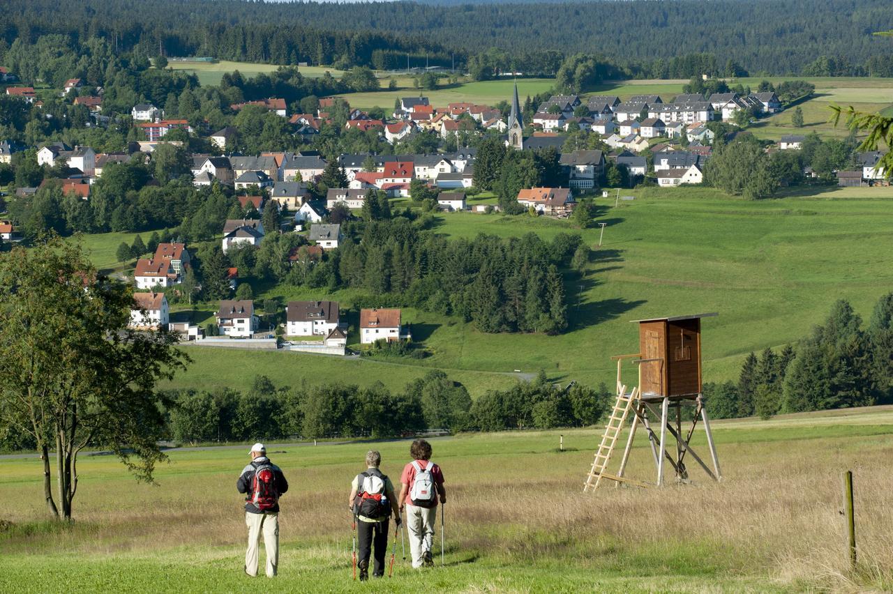 Landgasthof/Landhaus Waldlust Бішофсґрюн Екстер'єр фото